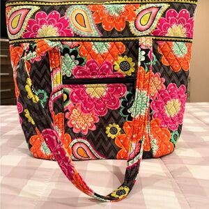 Vera Bradley Ziggy Zinnia Retired Large Quilted Tote Floral Shoulder Bag